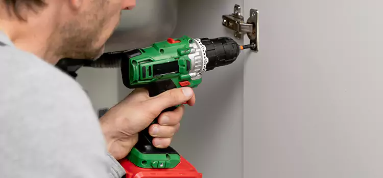 Commercial Door Hinge Repair Petersburg