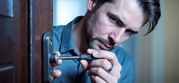 Eviction Locksmith Petersburg